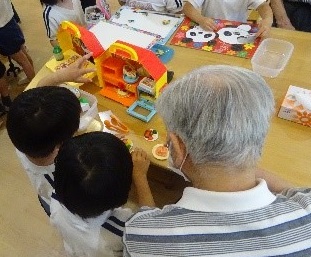にこにこ訪問交流