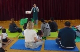 親子で一緒に遊ぼう