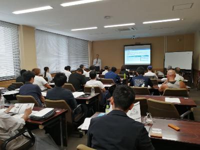 大阪府公民連携推進デスク 上尾様