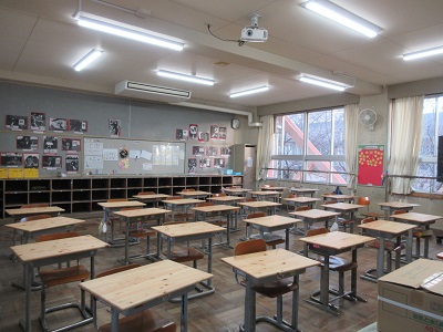 小学校机天板交換