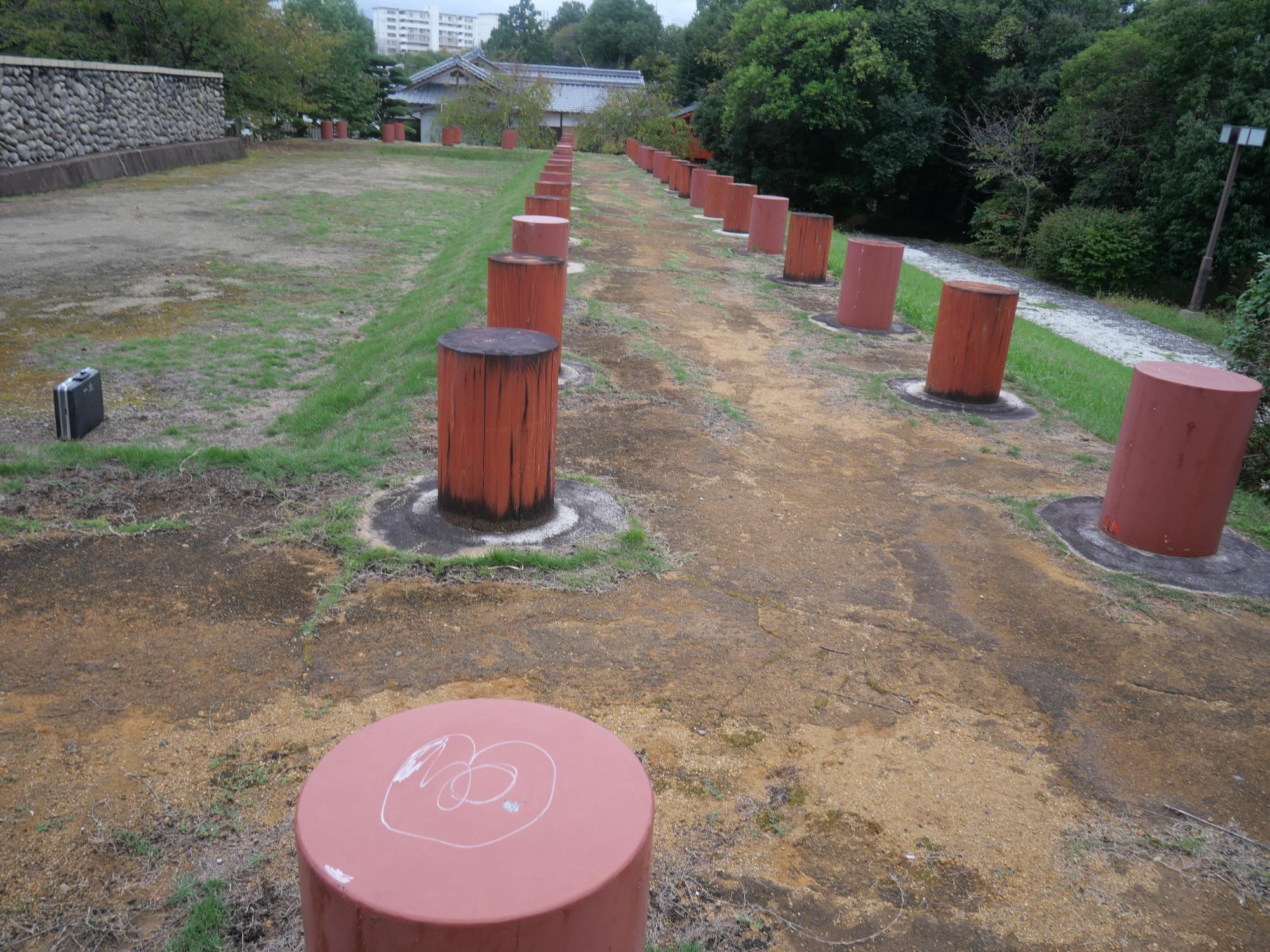 国史跡海会寺跡落書き被害2