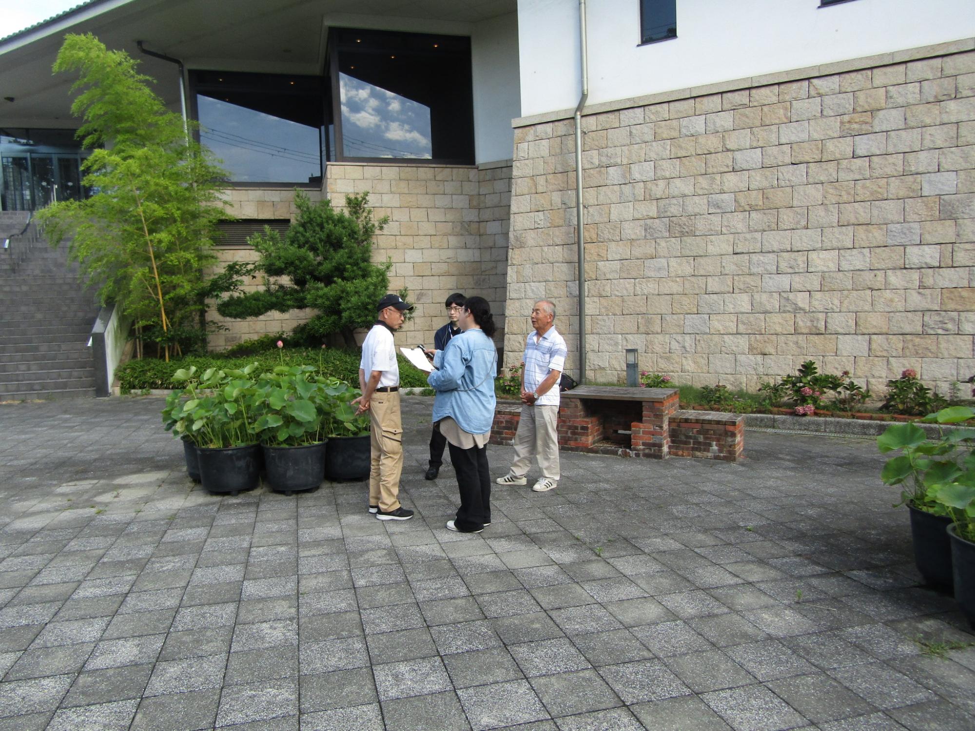 ラジオ中継-3