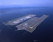 （写真）関西国際空港俯瞰