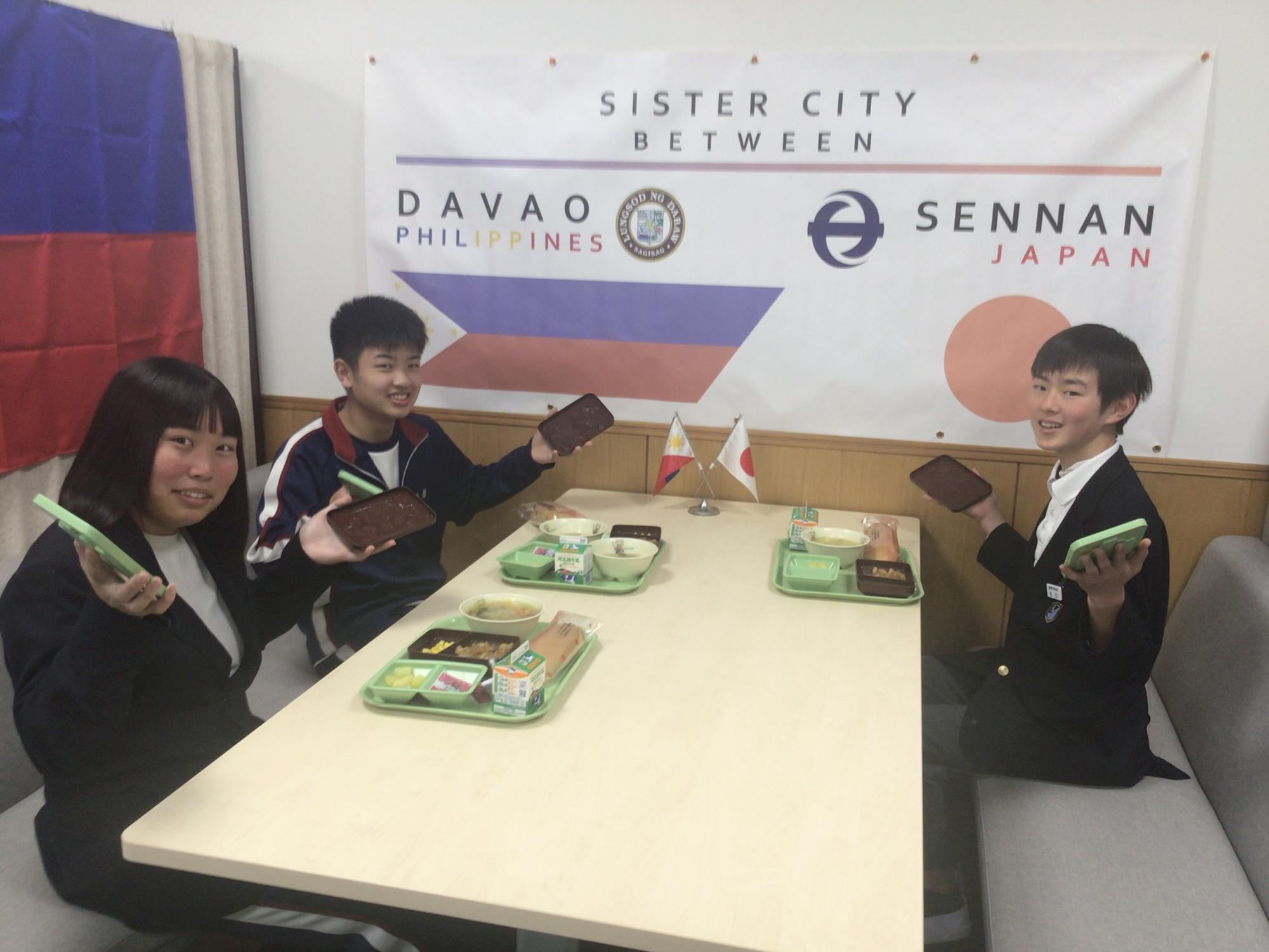 フィリピン給食2